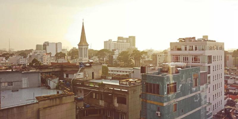 寒冬掘金术:经济下行期,如何守住现金流、调整战略并捕捉逆势商机